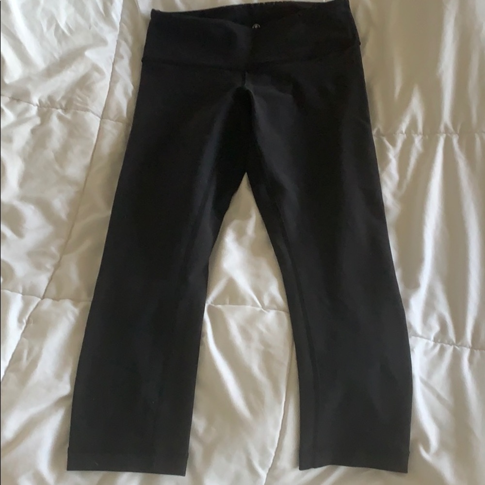 Lululemon cropped leggings